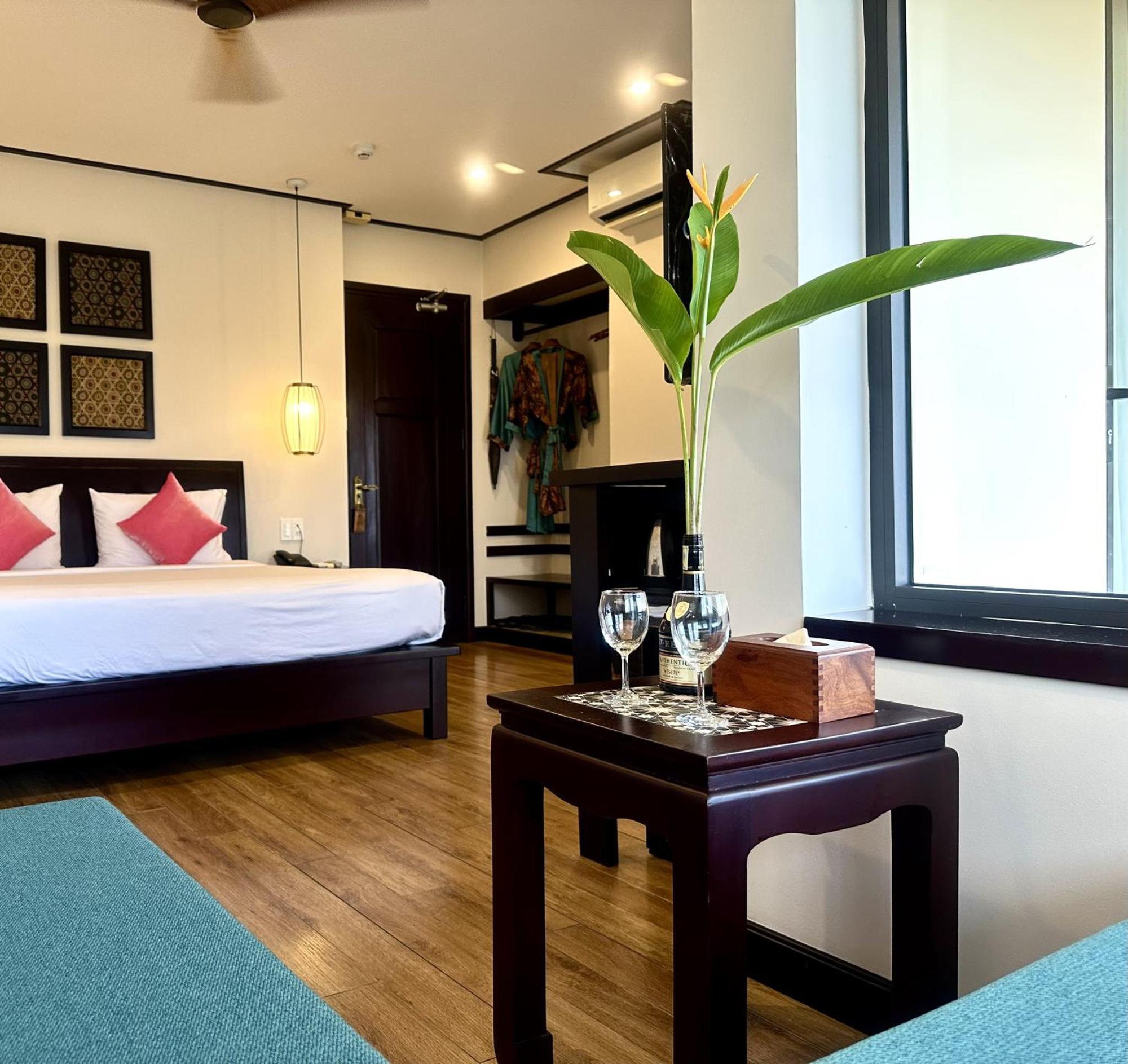 The Quin Riverside Villa Hoi An Esterno foto
