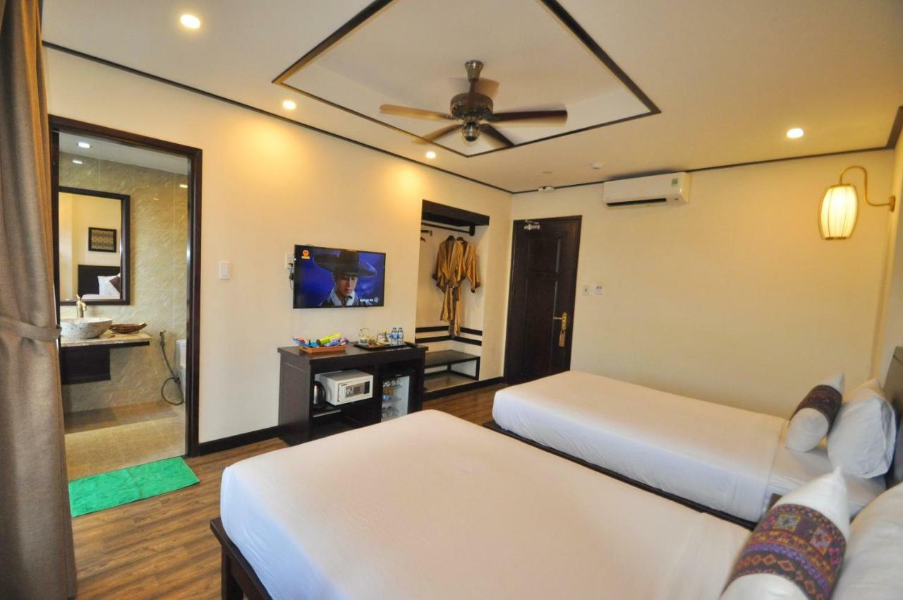 The Quin Riverside Villa Hoi An Esterno foto